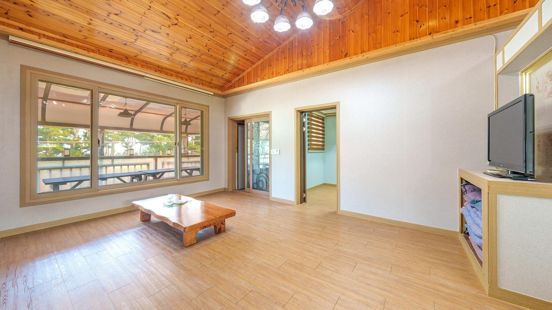 Ocean View, Building B