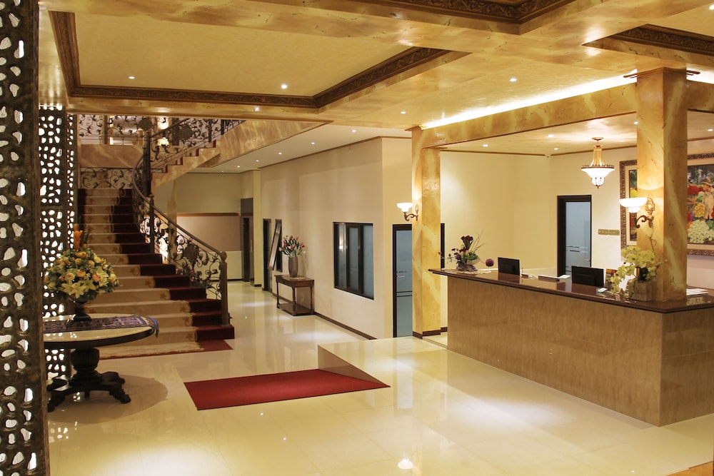 Zamzam Hotel and Convention Batu Powered By Archipelago 12/60