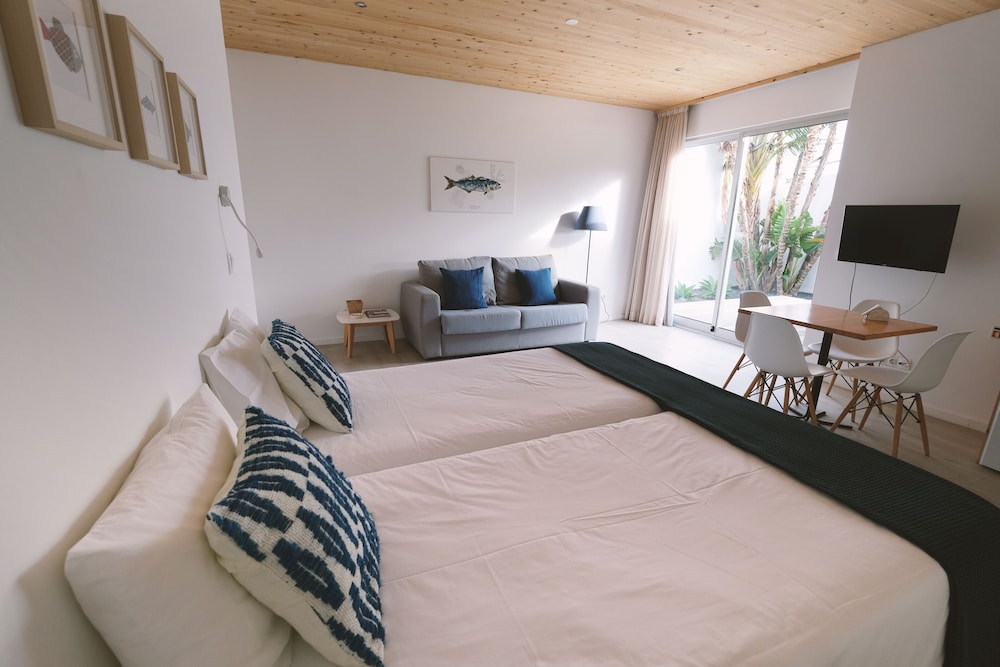 Sao Vicente Lodge 15/43