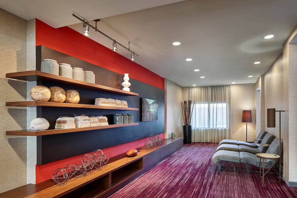 Lobby at Courtyard by Marriott Philadelphia Langhorne, LANGHORNE - PA