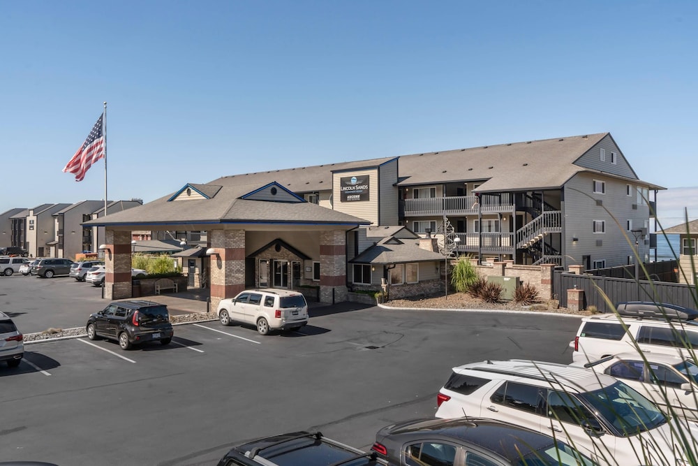 Lincoln Sands Oceanfront Resort, Ascend Hotel Collection 60/69