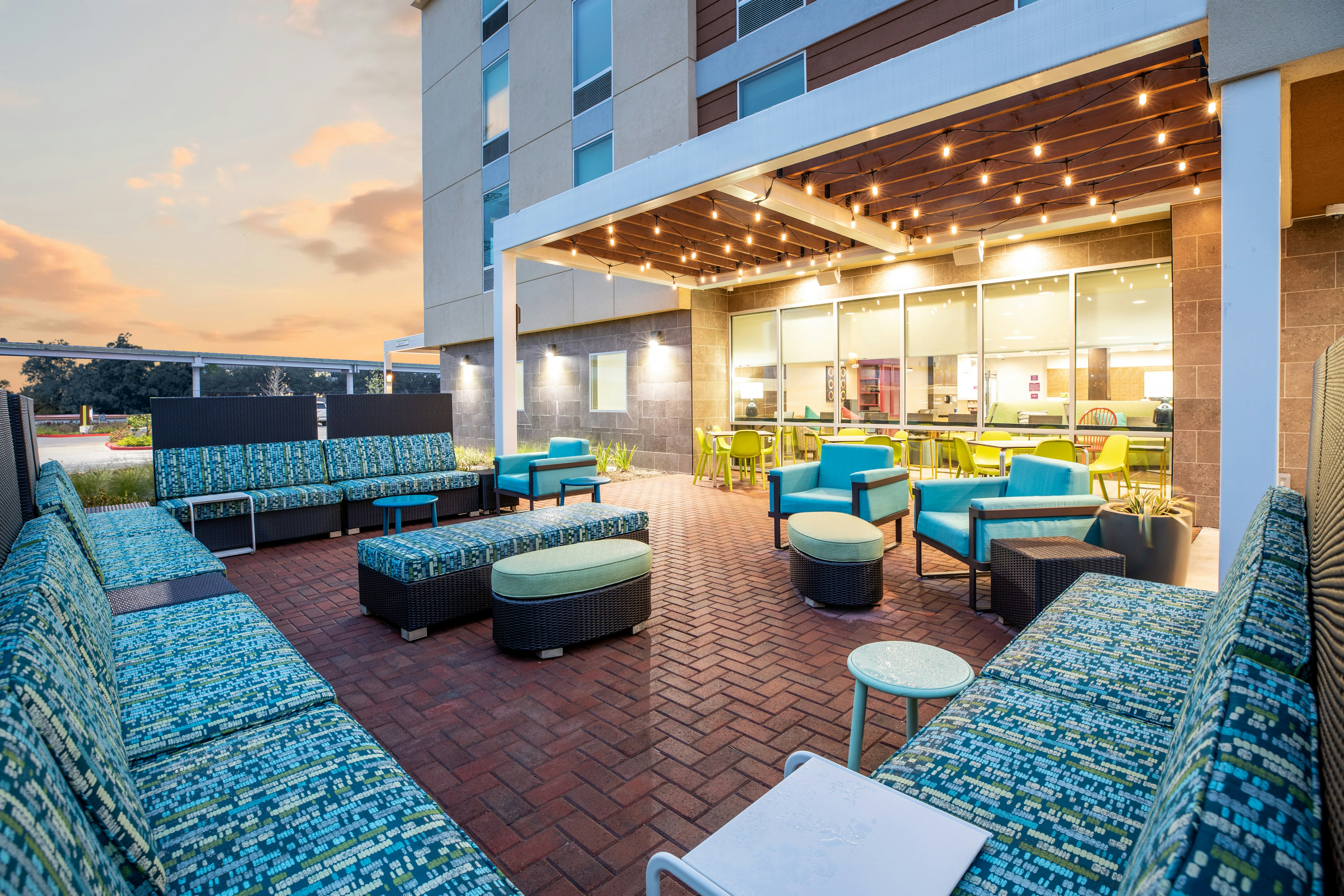 Home2 Suites by Hilton Houston IAH Airport Beltway 8 6/11