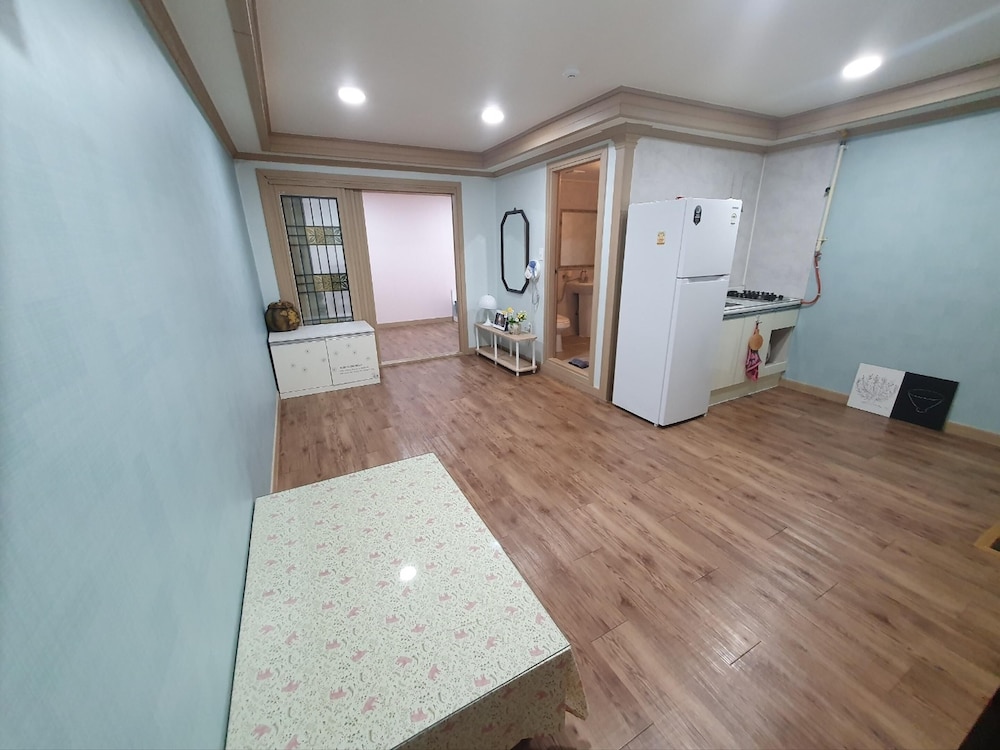 Sokcho Tteurak Pension 29/50