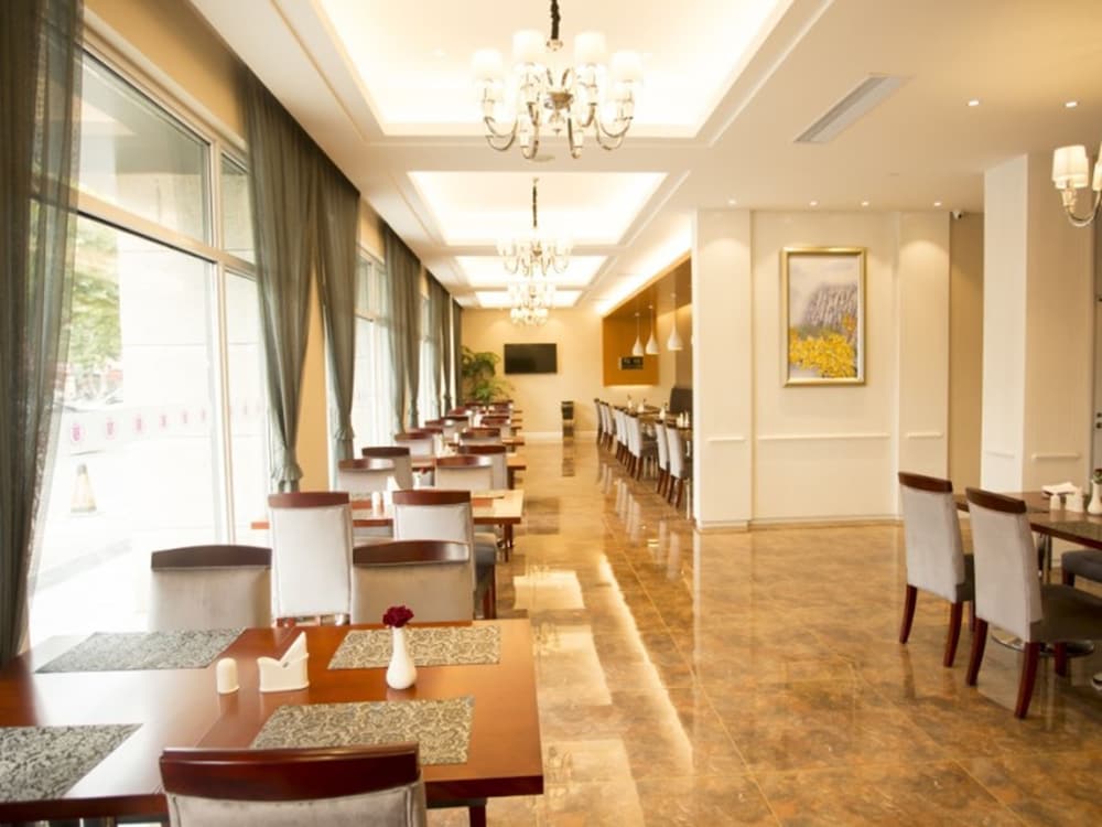 GREENTREE INN YANCHENG JIANHU OUBAOLIYA ZUNYUAN EXPRESS HOTEL 26/35