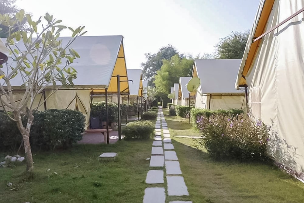 The Camp Chiangkhan 77/89
