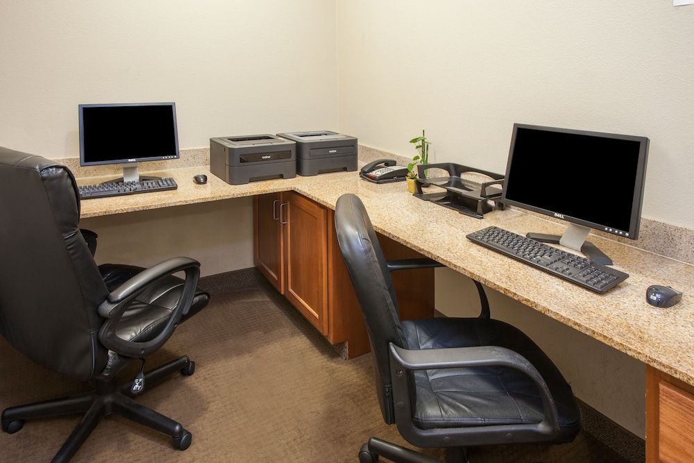 Candlewood Suites Merrillville 32/35
