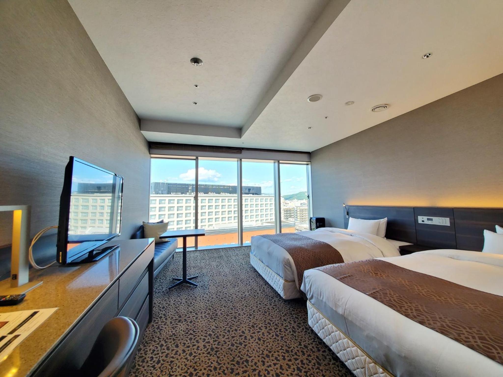 Superior, Luxury, Twin Beds, Queen Bed, with View