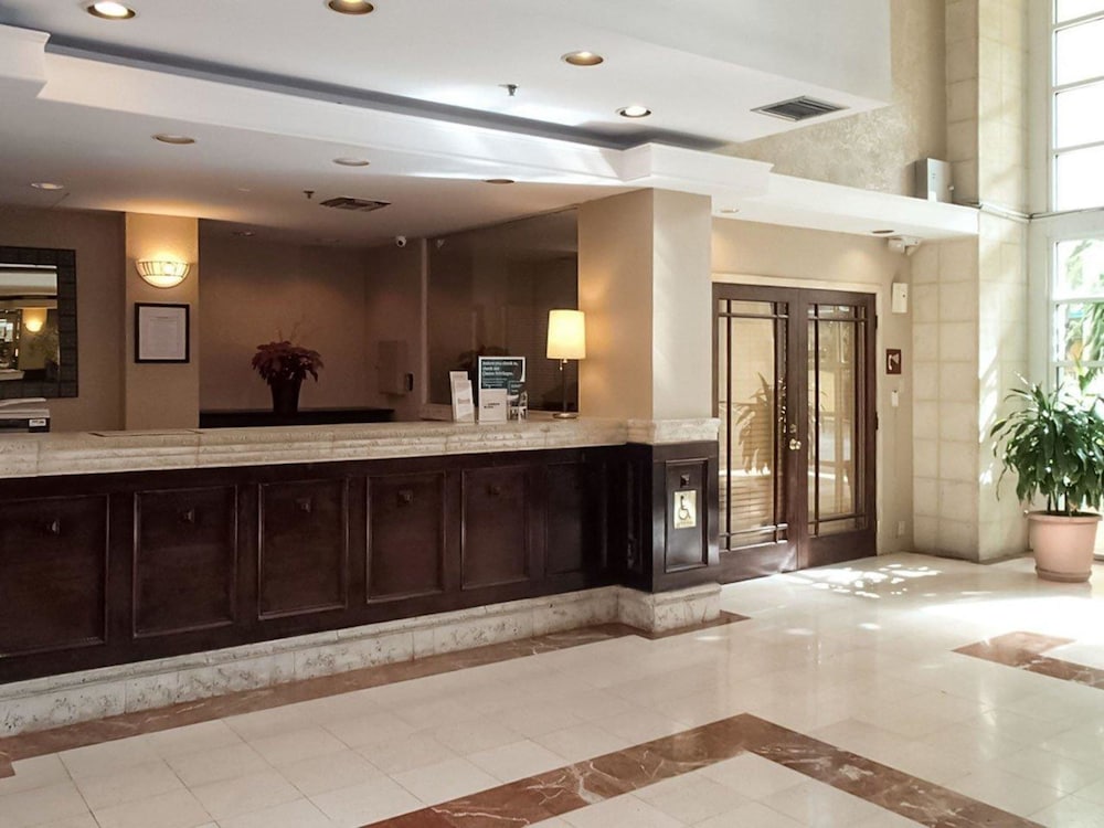 Rodeway Inn South Miami Coral Gables 13/39
