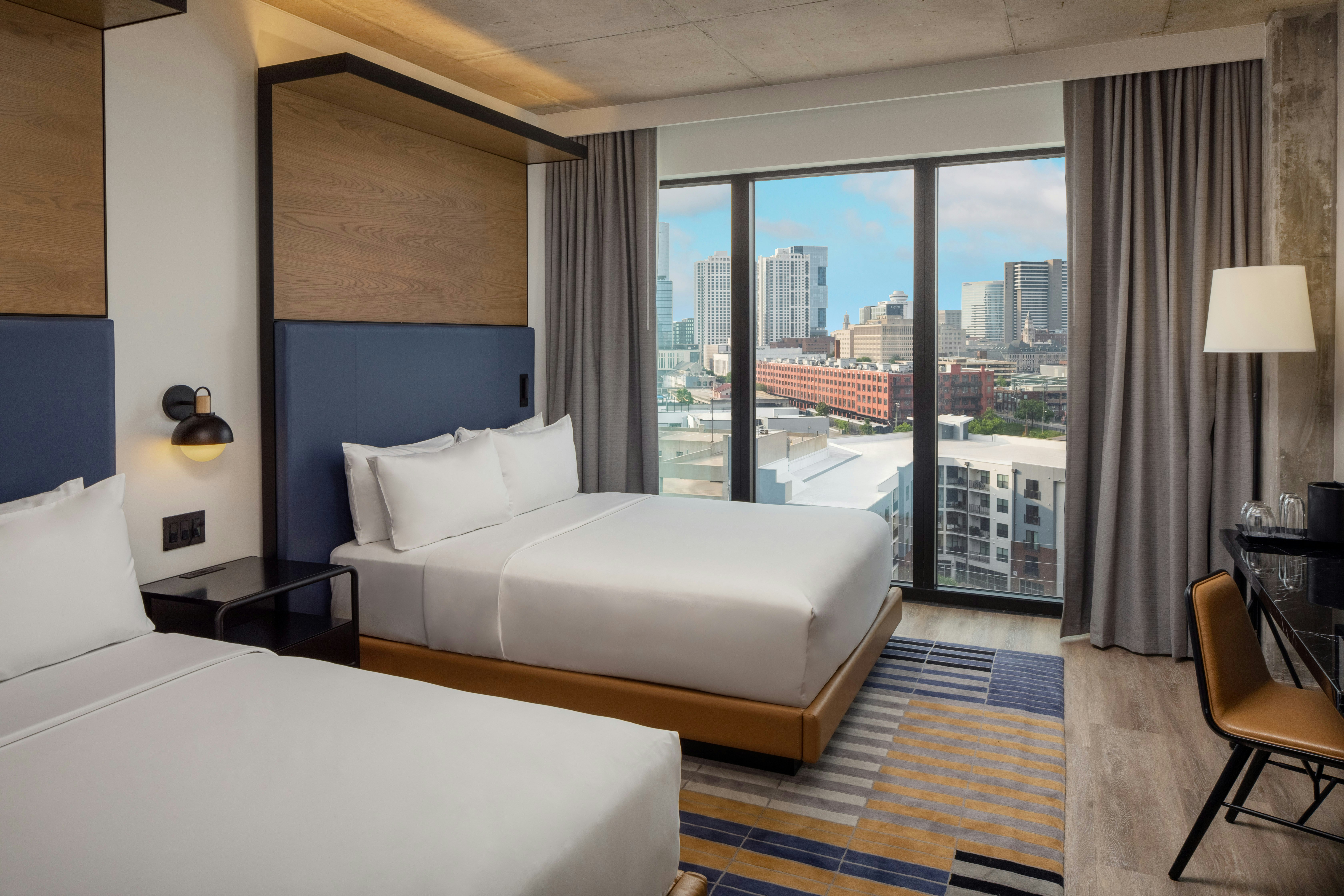 ROOM, 2 QUEEN BEDS, CITY VIEW, ACCESSIBLE