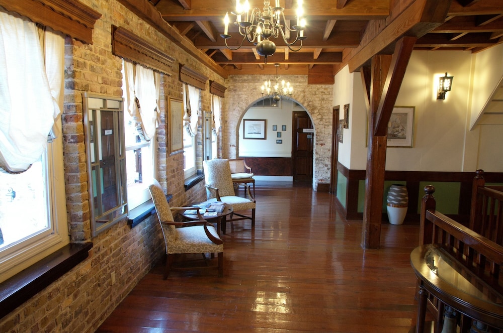 Copper and Lumber Store Hotel Boutique 29/65
