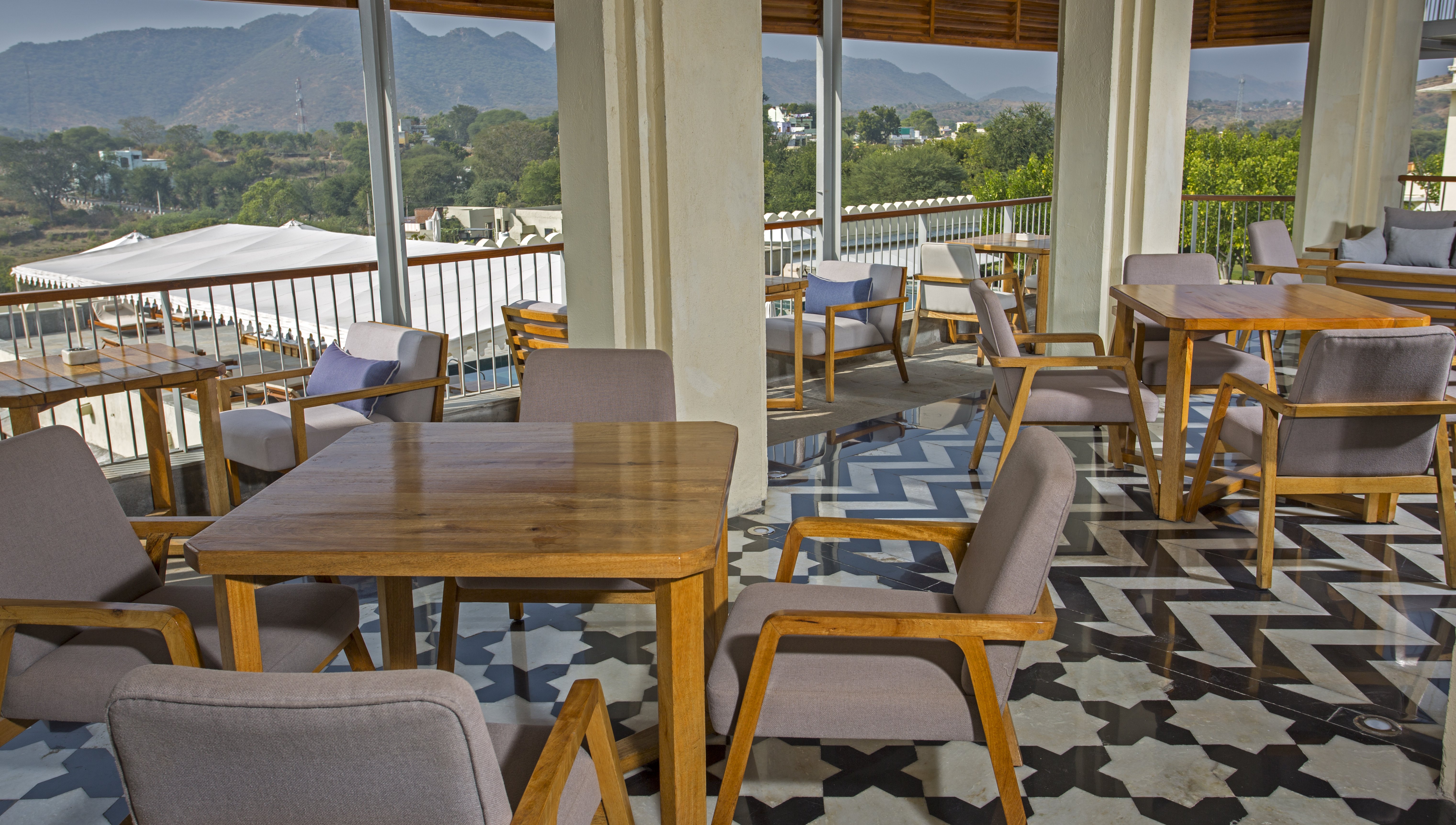 RAAS DEVIGARH(Formerly - DEVI GARH BY LEBUA) 54/70