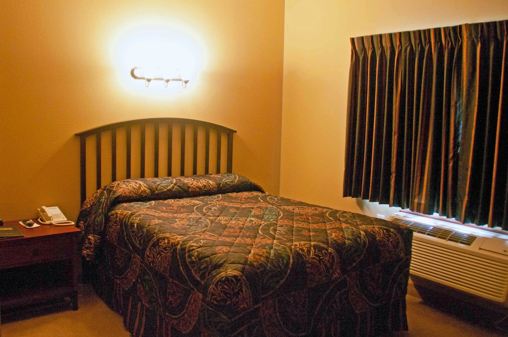 Americas Best Value Inn Big Lake Becker 6/18