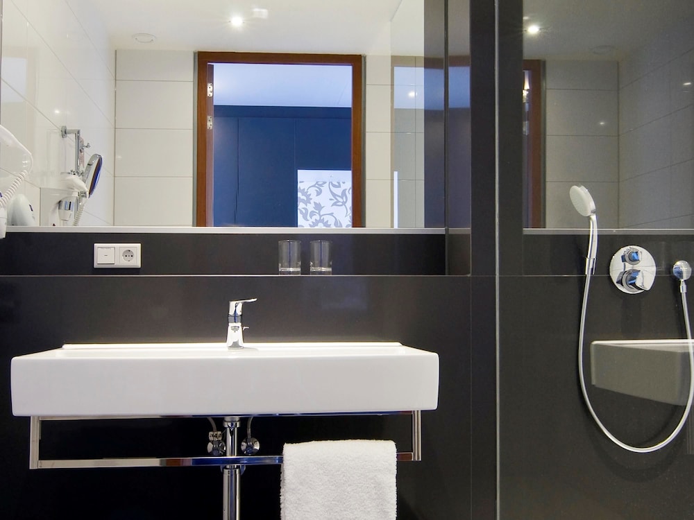 Mercure Hotel Amersfoort Centre 8/75