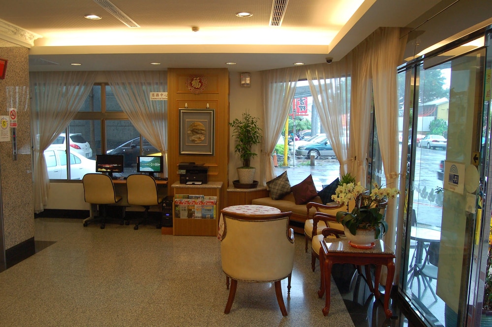 Hua Tong Hotel 39/54