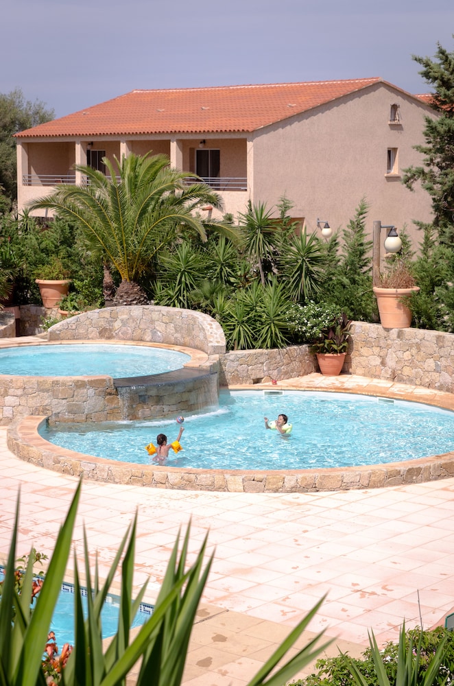 Residence Benista 39/42