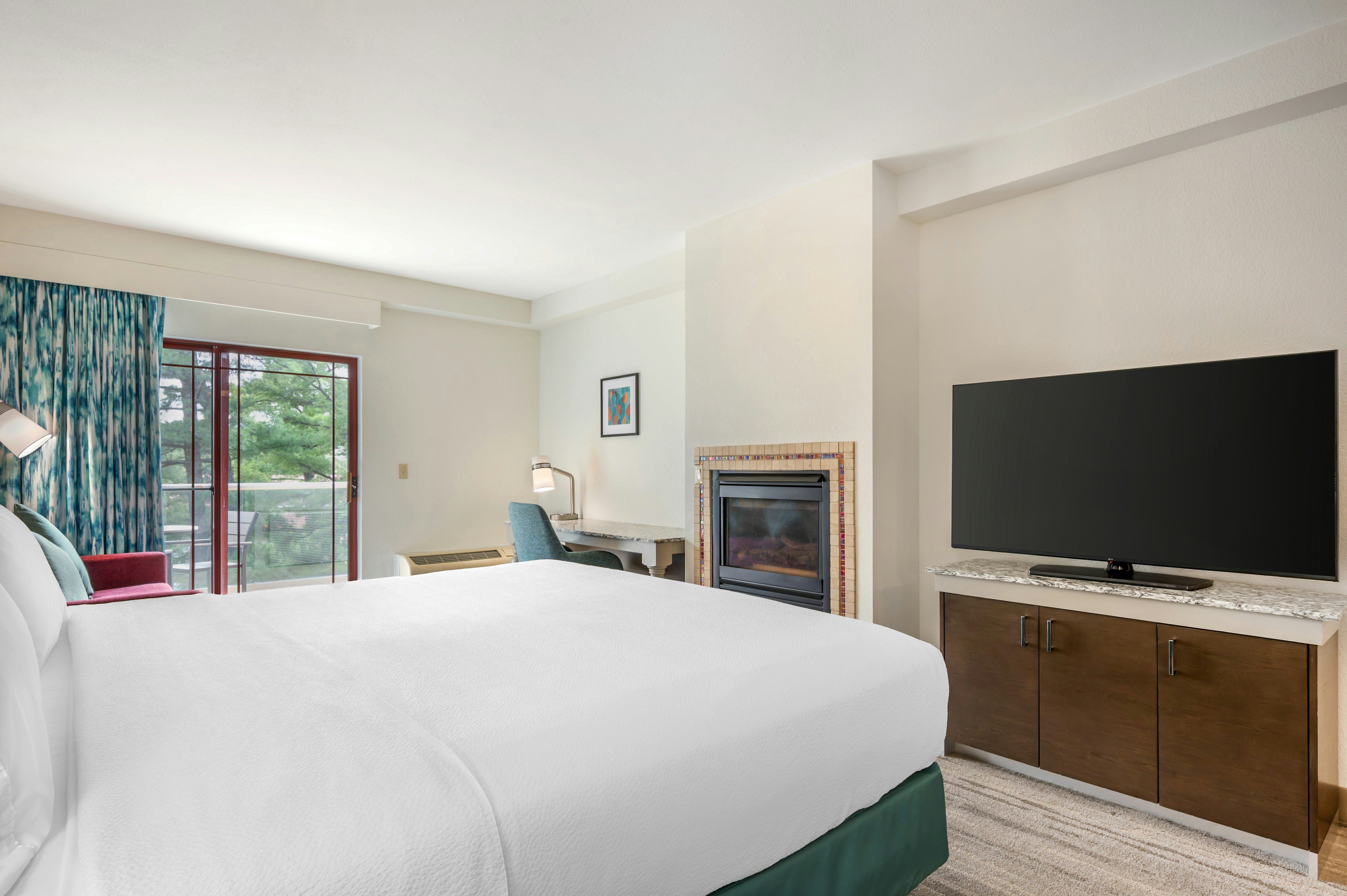 Deluxe, King Bed, Balcony