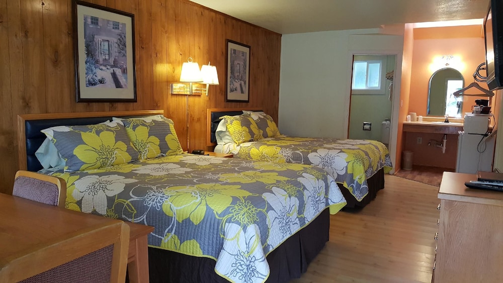 Coast Inn and Spa Fort Bragg 14/65