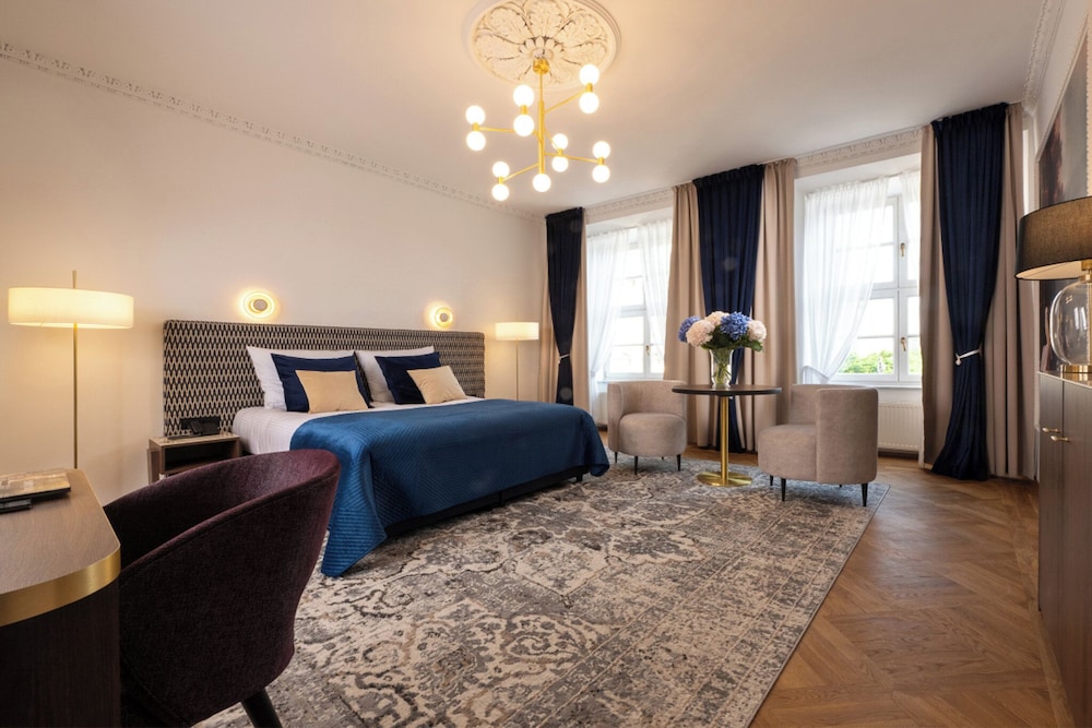 Palladian Hotel 26/67