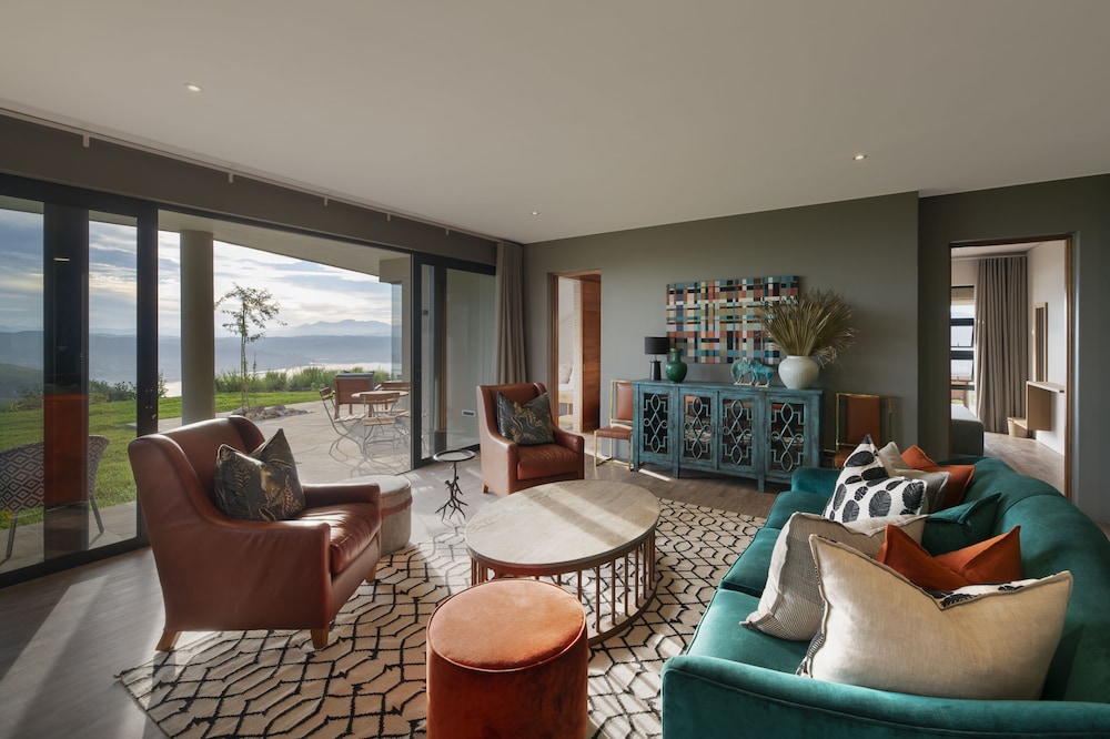 Alkira Lodge 21/33