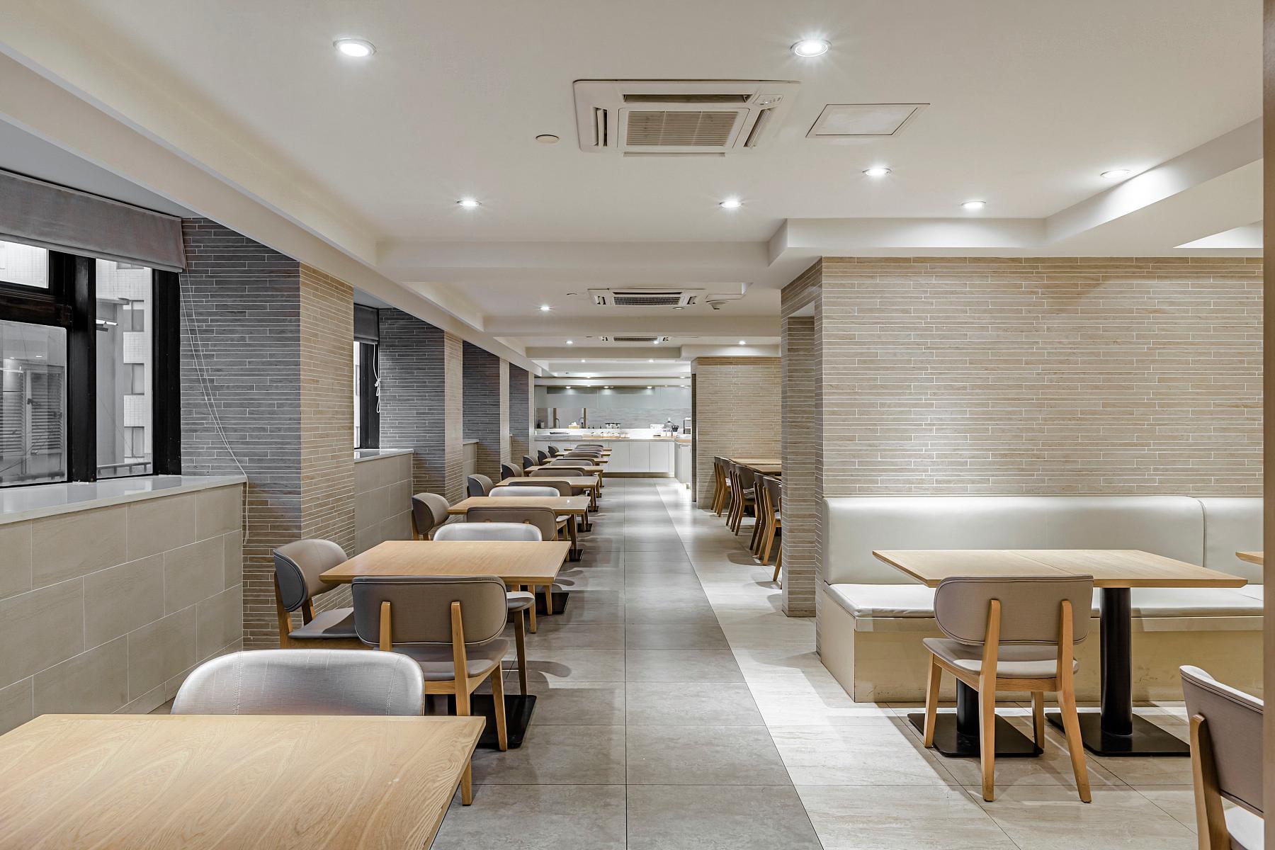 Ji Hotel (Shanghai Railway Station Tianmu West Road) 38/41
