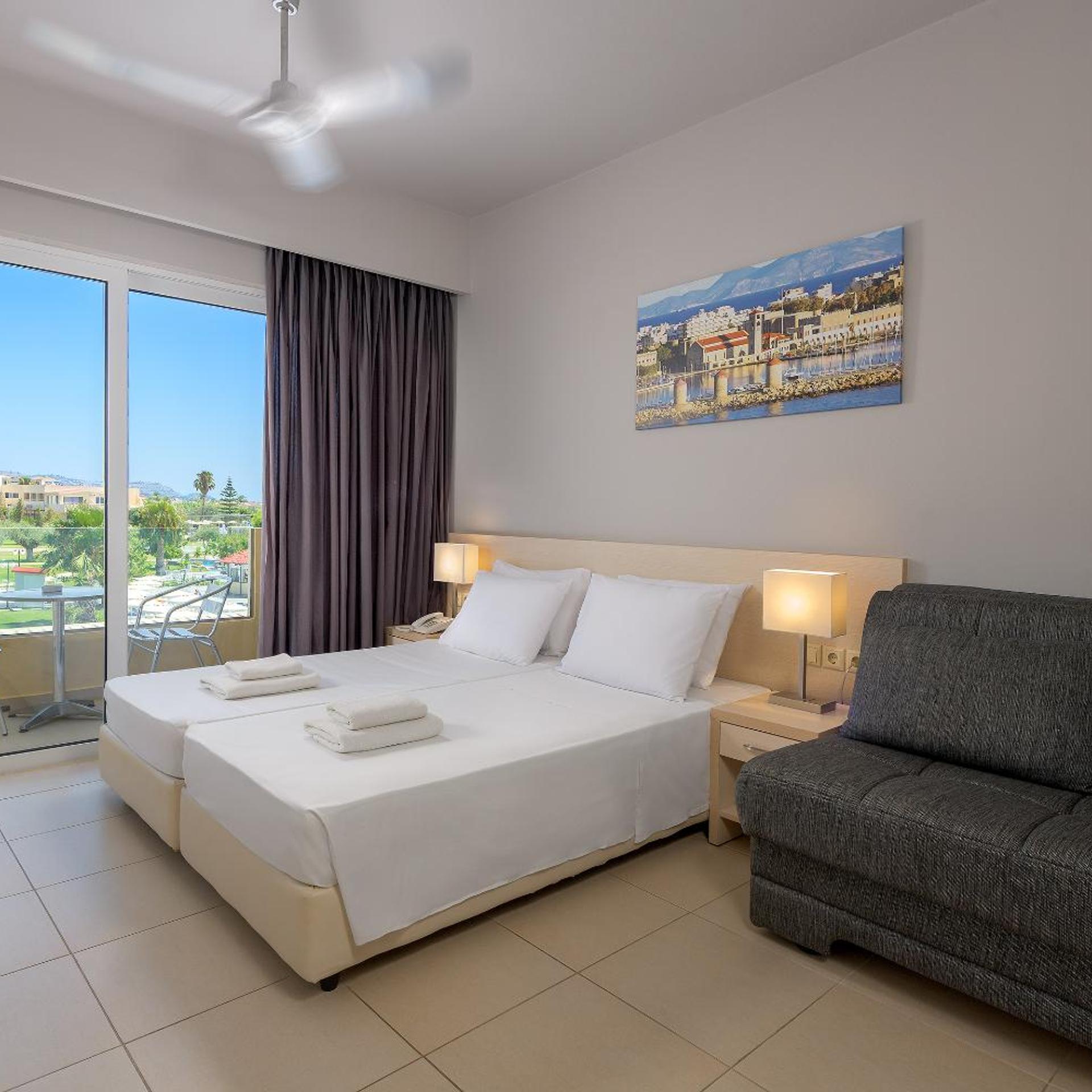 DOUBLE ROOM SUPERIOR
