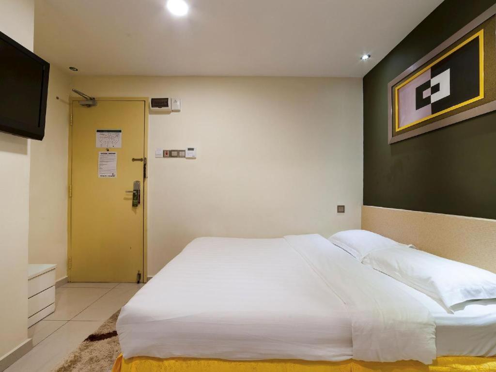 Superior, Double Bed, No Window