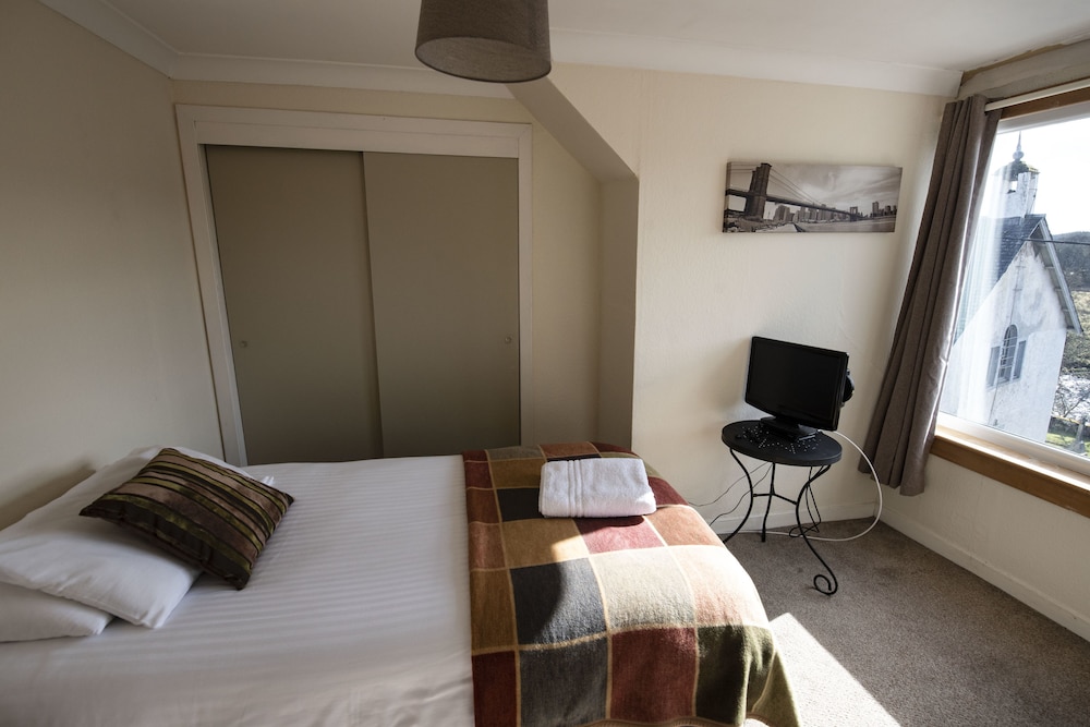 The Kirkmichael Hotel 14/41