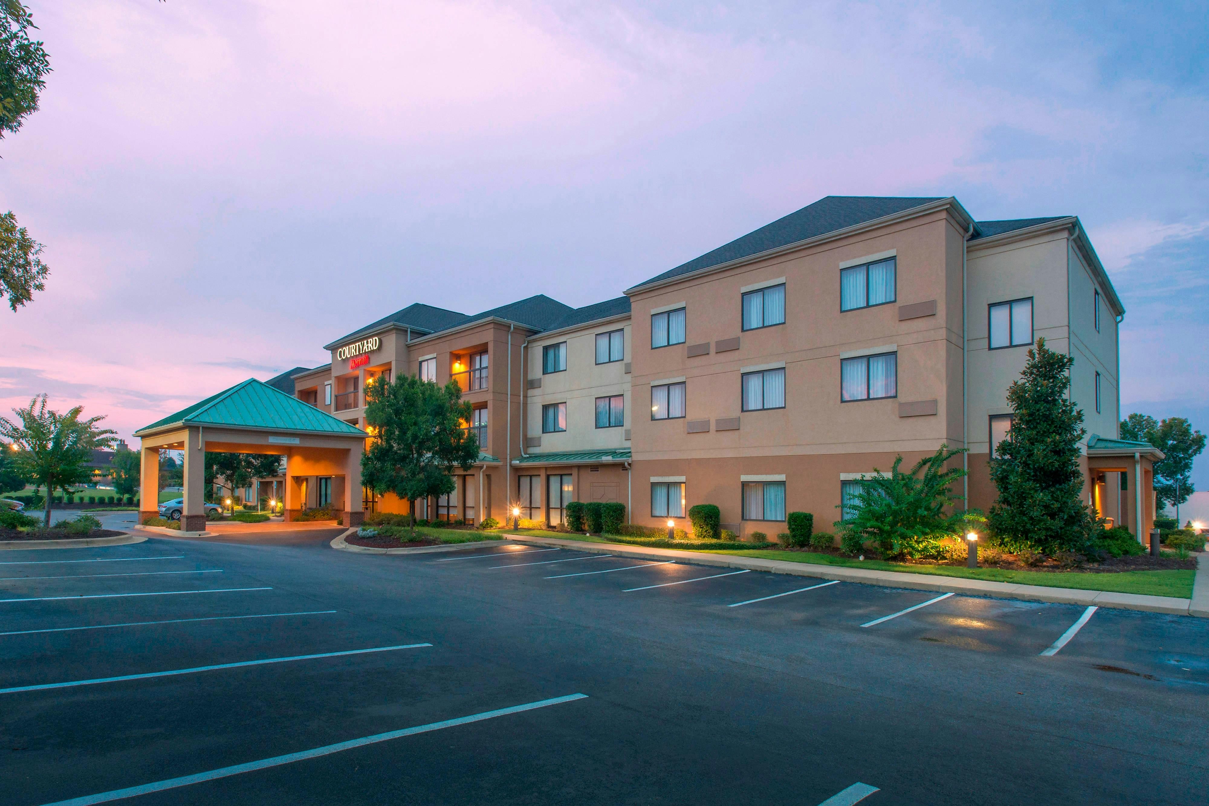 Courtyard Montgomery Prattville 1/29