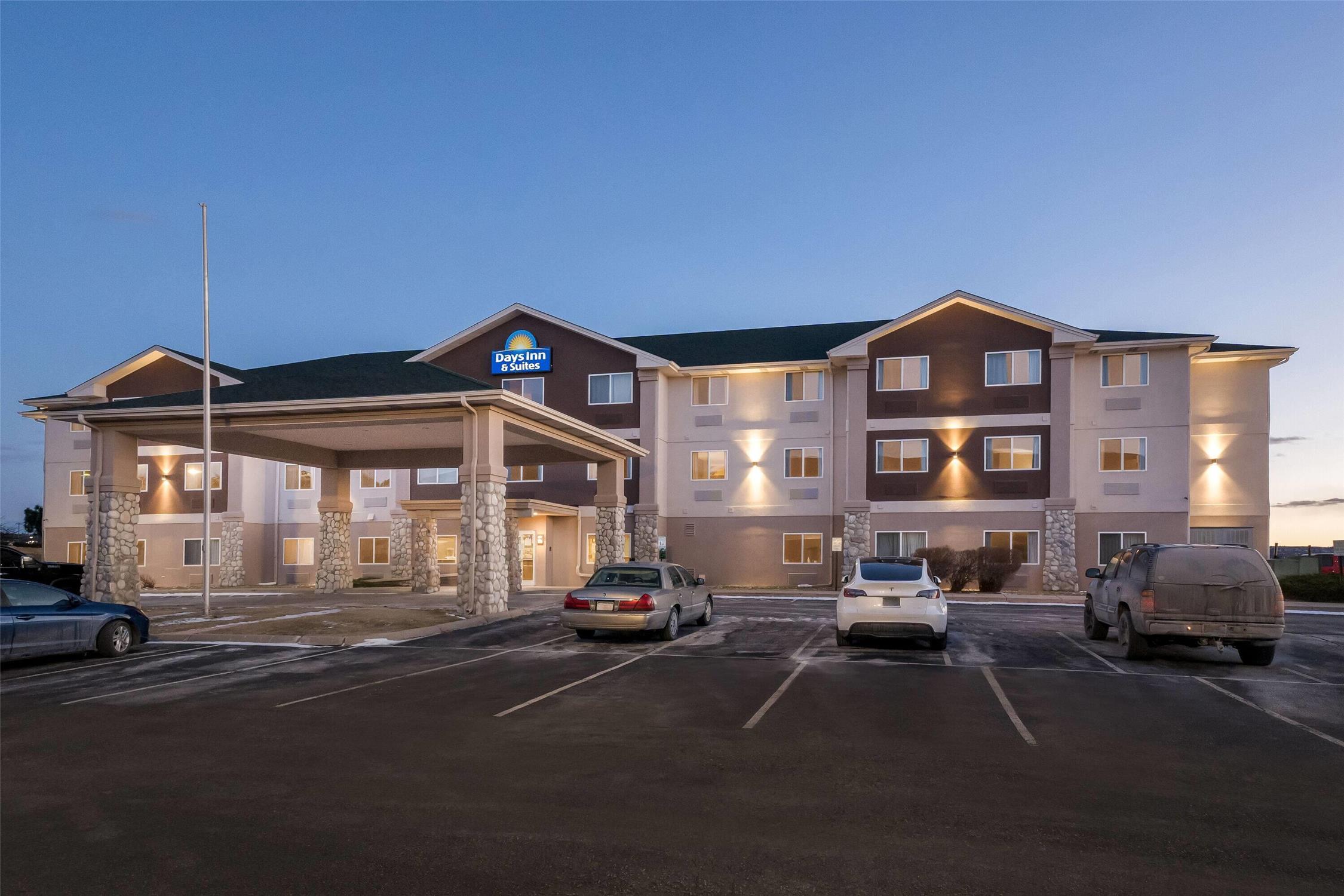 Days Inn & Suites By Wyndham Castle Rock 19/19