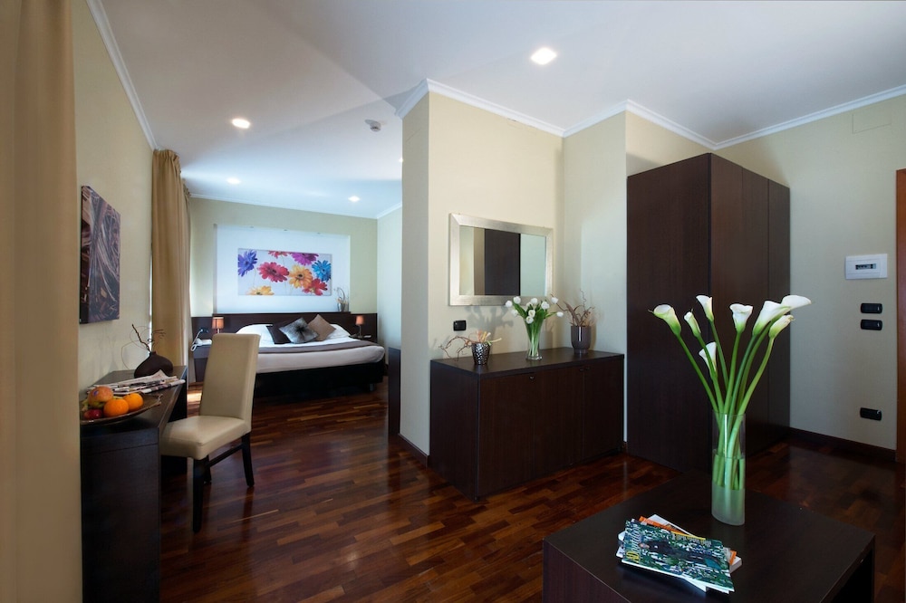 Garden Hotel 21/44