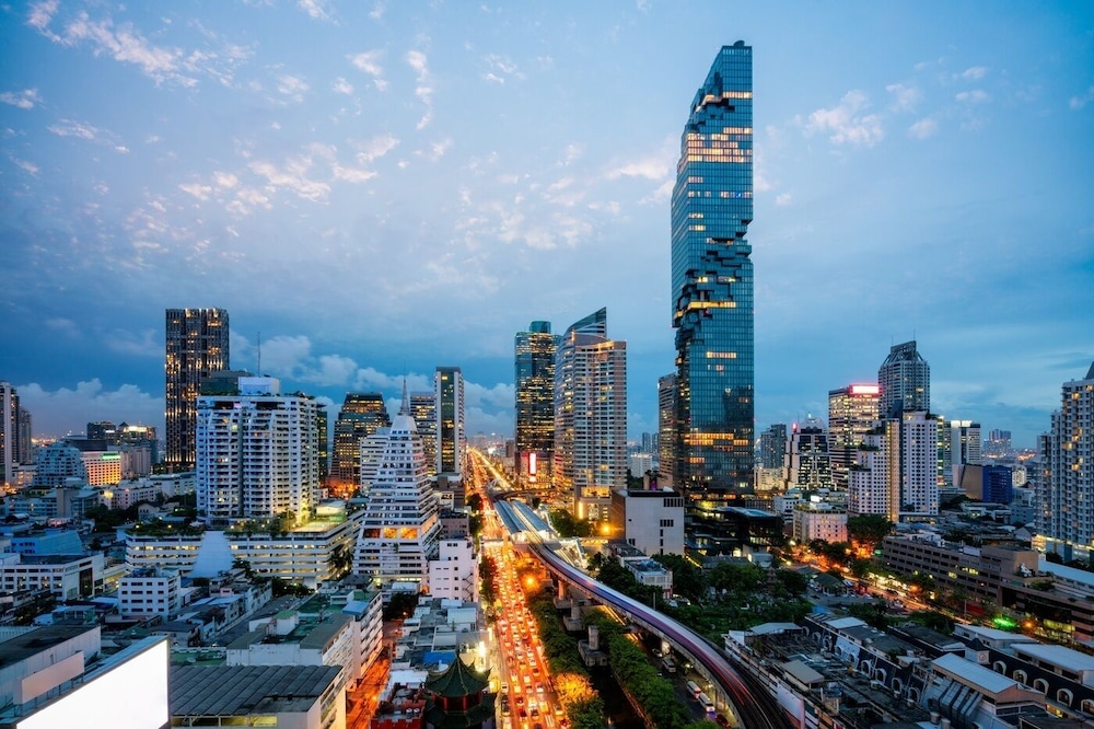 Sora Hotels Silom 62/68