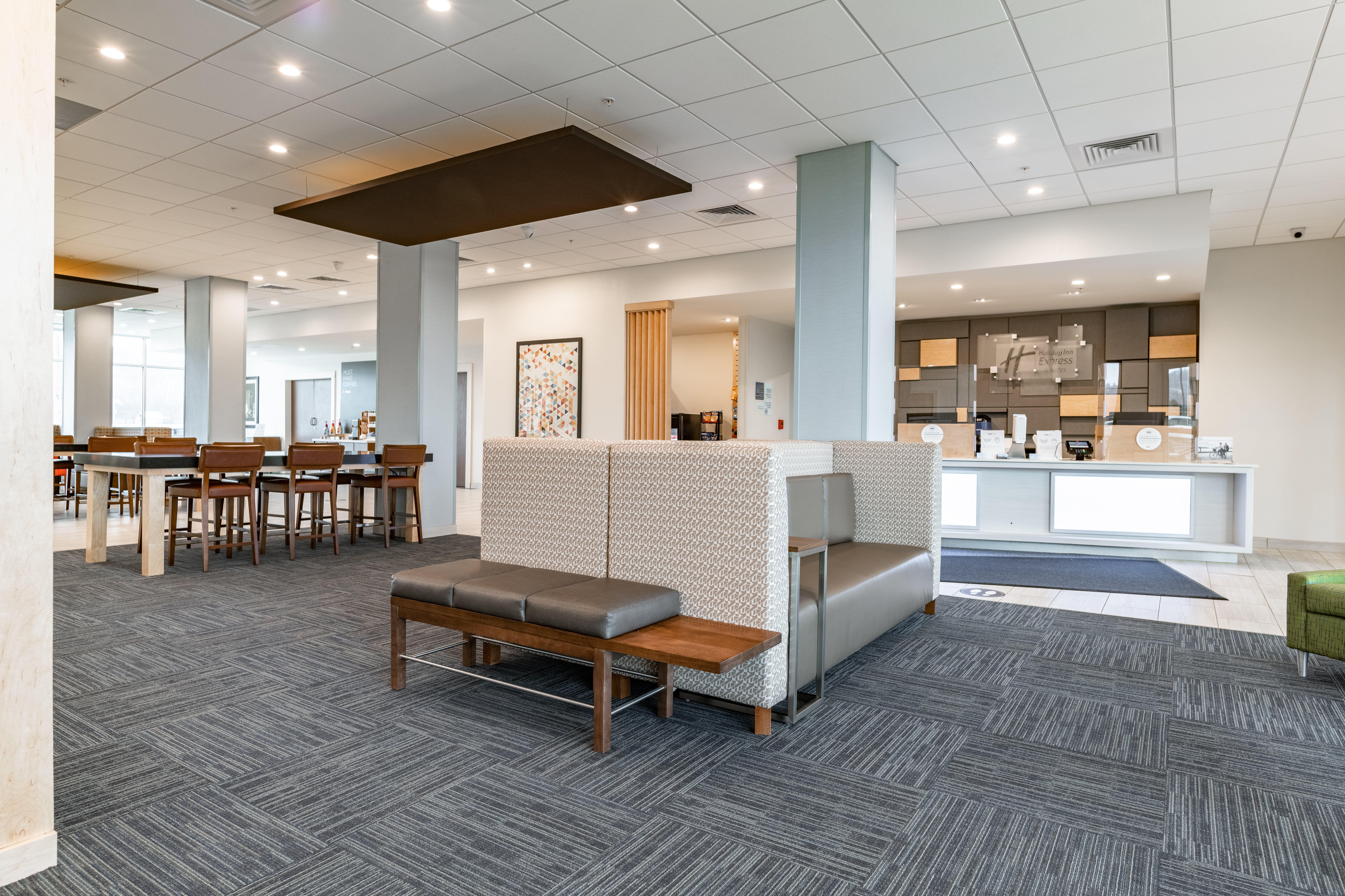Holiday Inn Express And Suites Moundsville 14/61