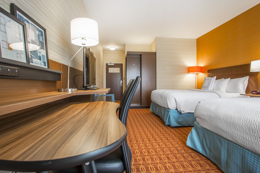Fairfield Inn And Suites Waterloo Cedar Falls 13/34