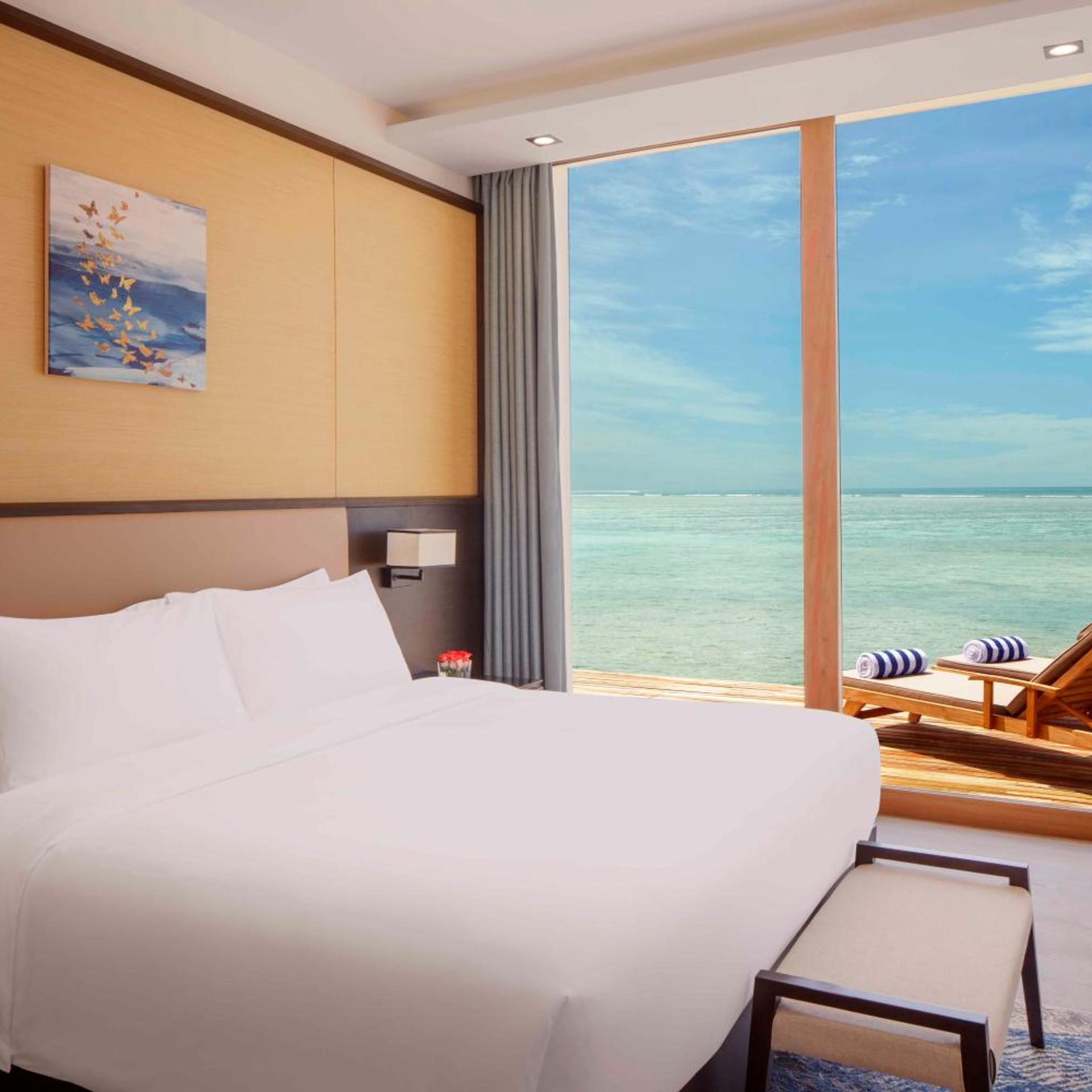 3 Bedrooms, Water Villa, Private Pool, Lounge Access