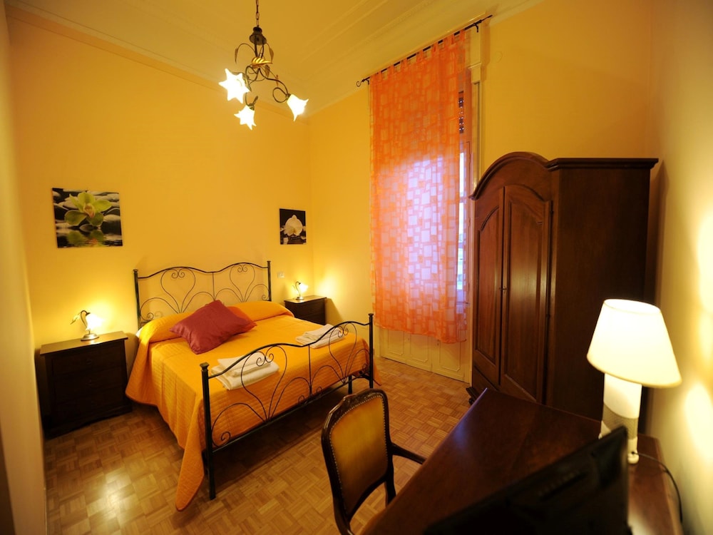 BARONE BED AND BREAKFAST 28/34