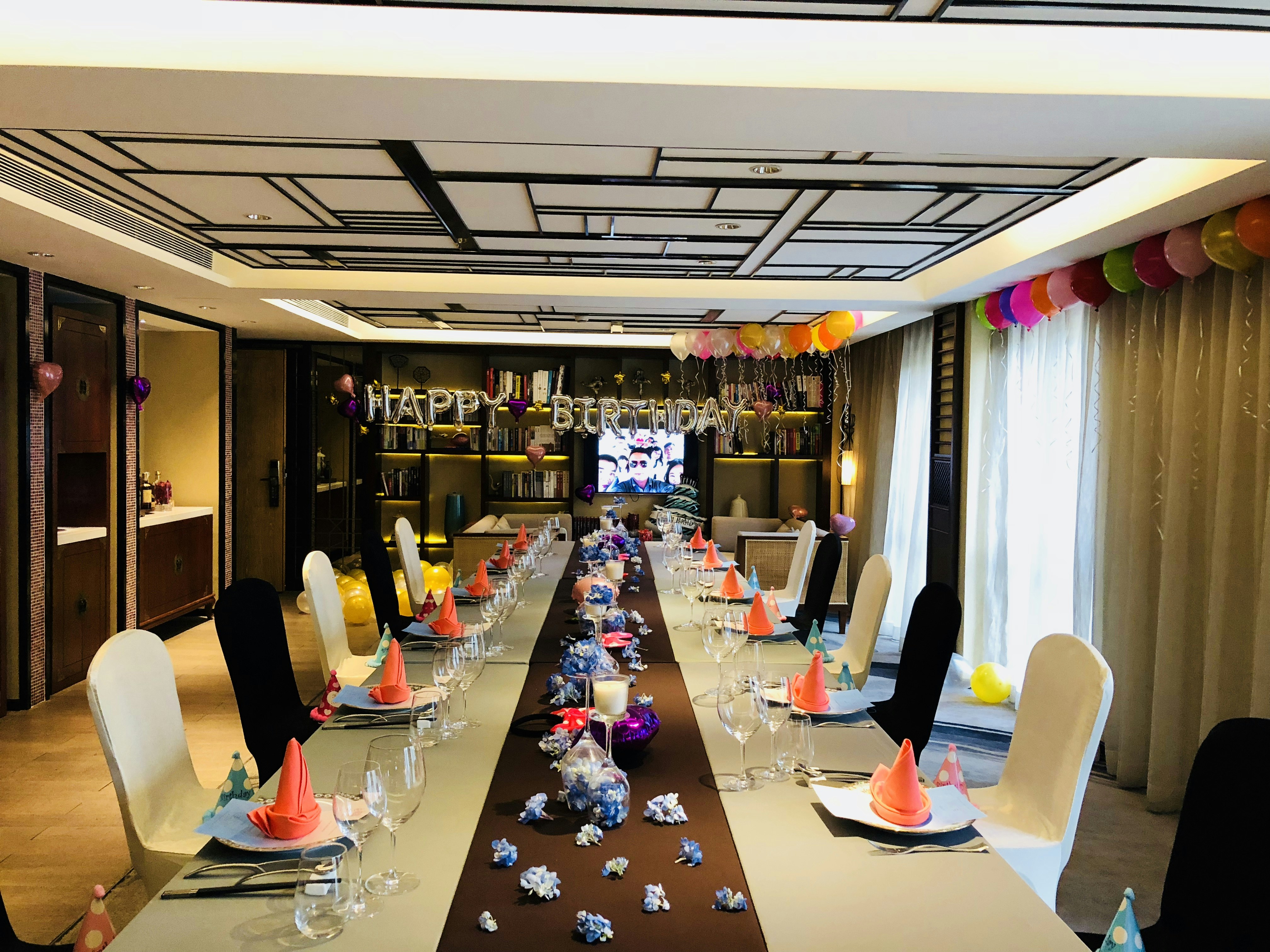 LN Hotel Five 30/50