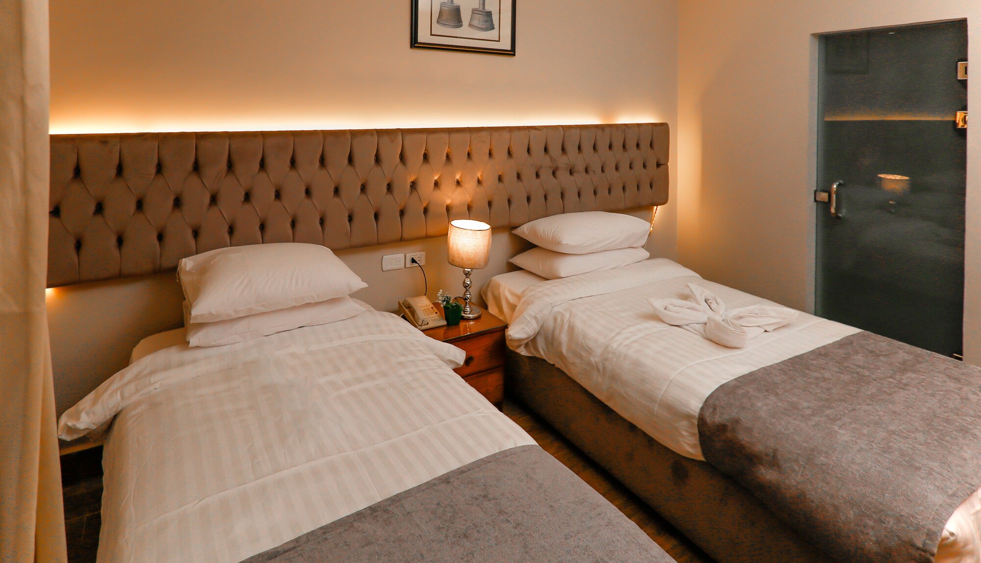 Premium, Triple, 3 Beds, Pyramids View, Terrace