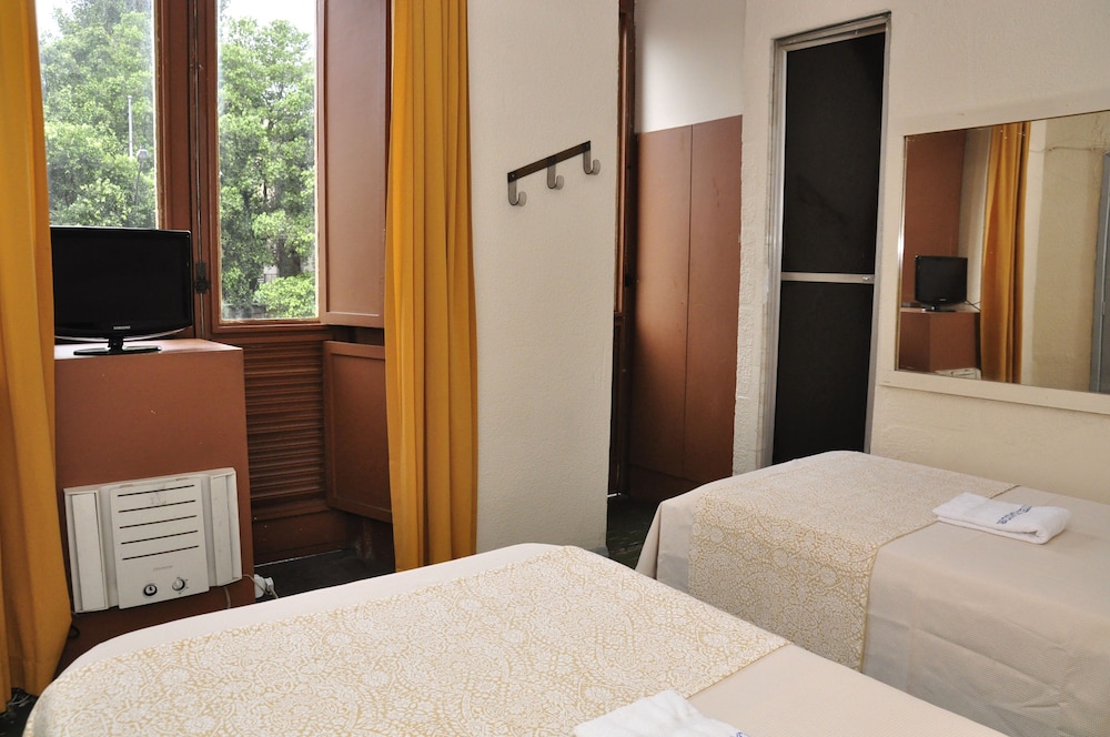 HOTEL RIAZOR 16/55