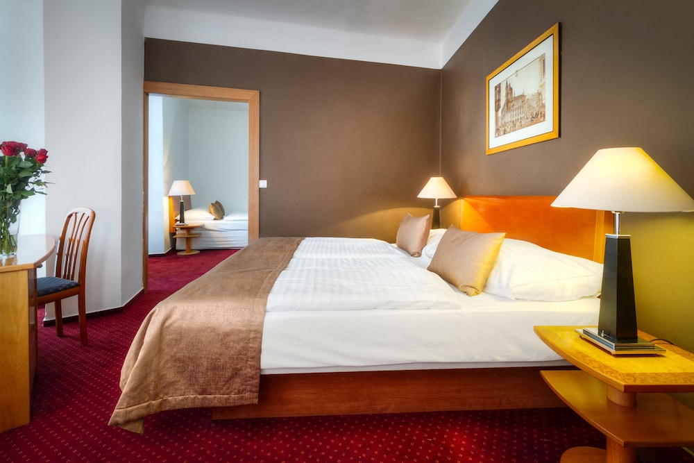 Harmony Hotel Prague photo2