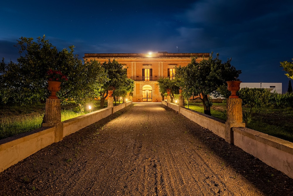 Tenuta Giardini Nuovi 30/33