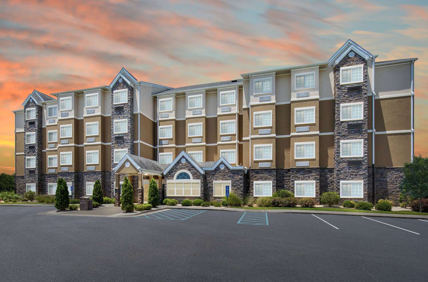 Microtel Inn Suites By Wyndham Opelika 1/36