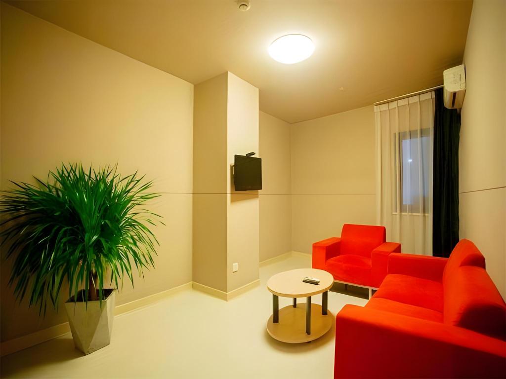 Jinjiang Inn (Wuxi Huishan District Government Wanda Plaza) 40/56