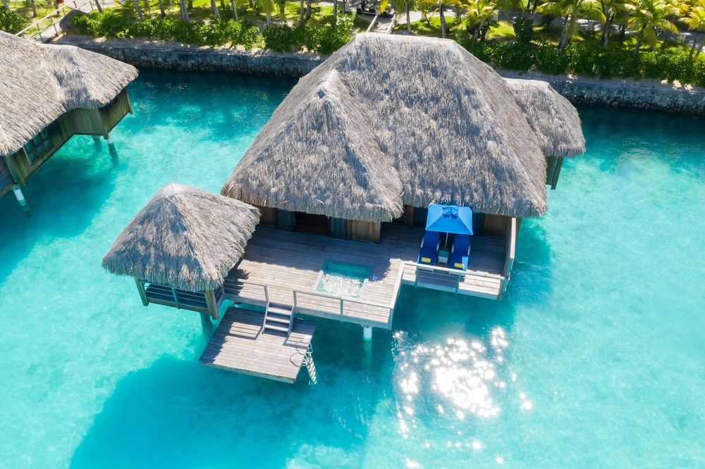 The St Regis Bora Bora Resort 33/84