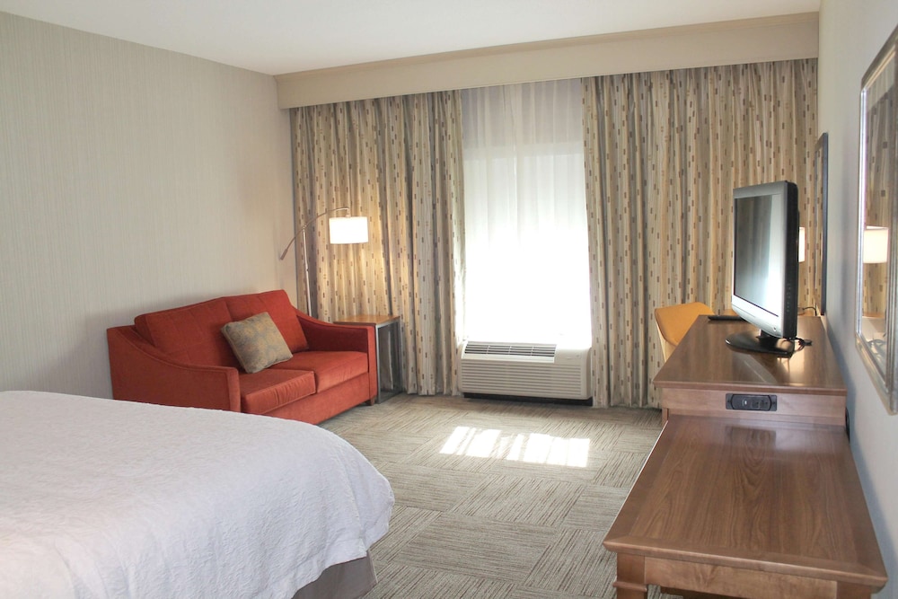 Hampton Inn Cape Girardeau I 55 East Mo 14/46
