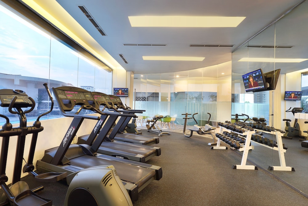 Novotel Jakarta Gajah Mada 26/49