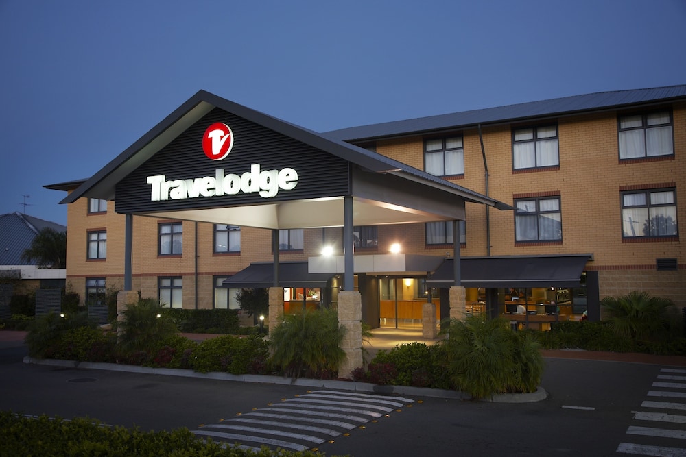 Mercure Sydney Blacktown photo1