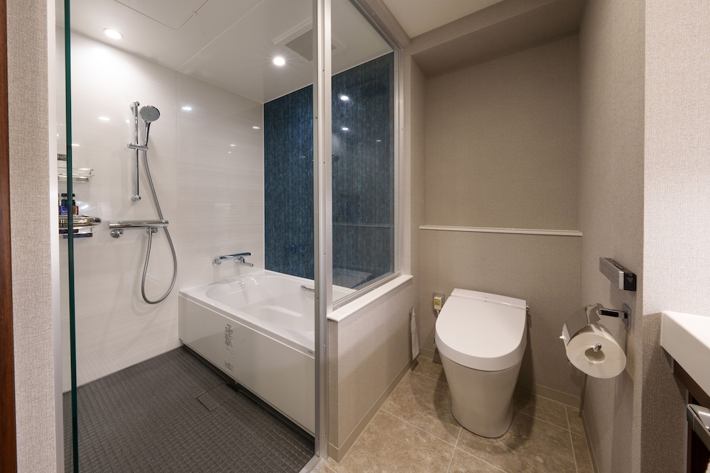Hotel Grand Consort Naha 49/50