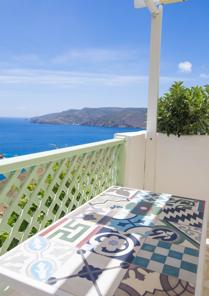 Tholaria Boutique Hotel 27/50