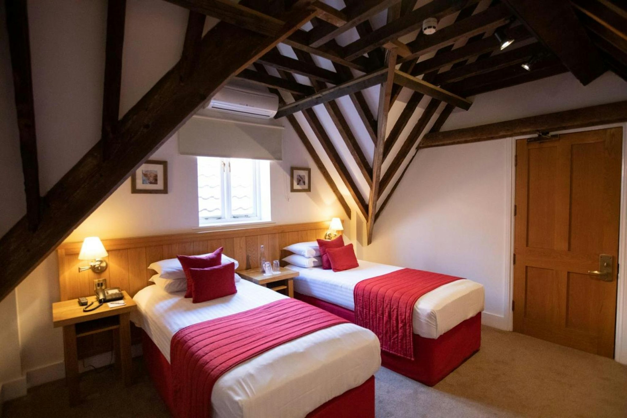 Tewin Bury Farm Hotel 14/38