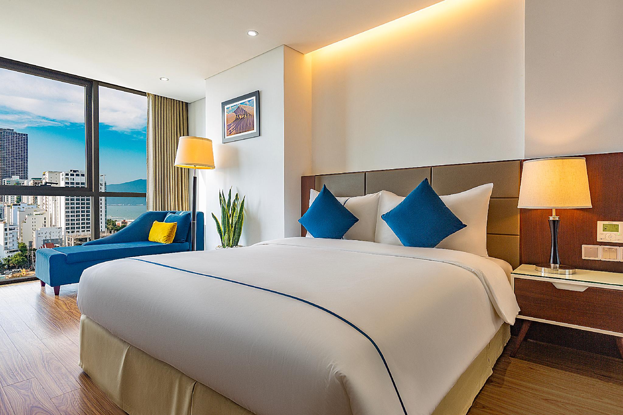 Suite, Double Bed